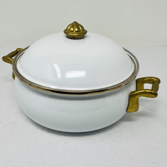 Vintage 1.5qt 6-Cups Bon Chef White Enamelware Pot & Lid w/Brass Handles Serving - Picture 1 of 12
